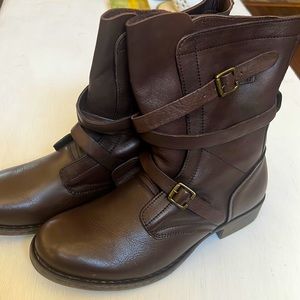 Brown slip on boots brand new Diba True leather